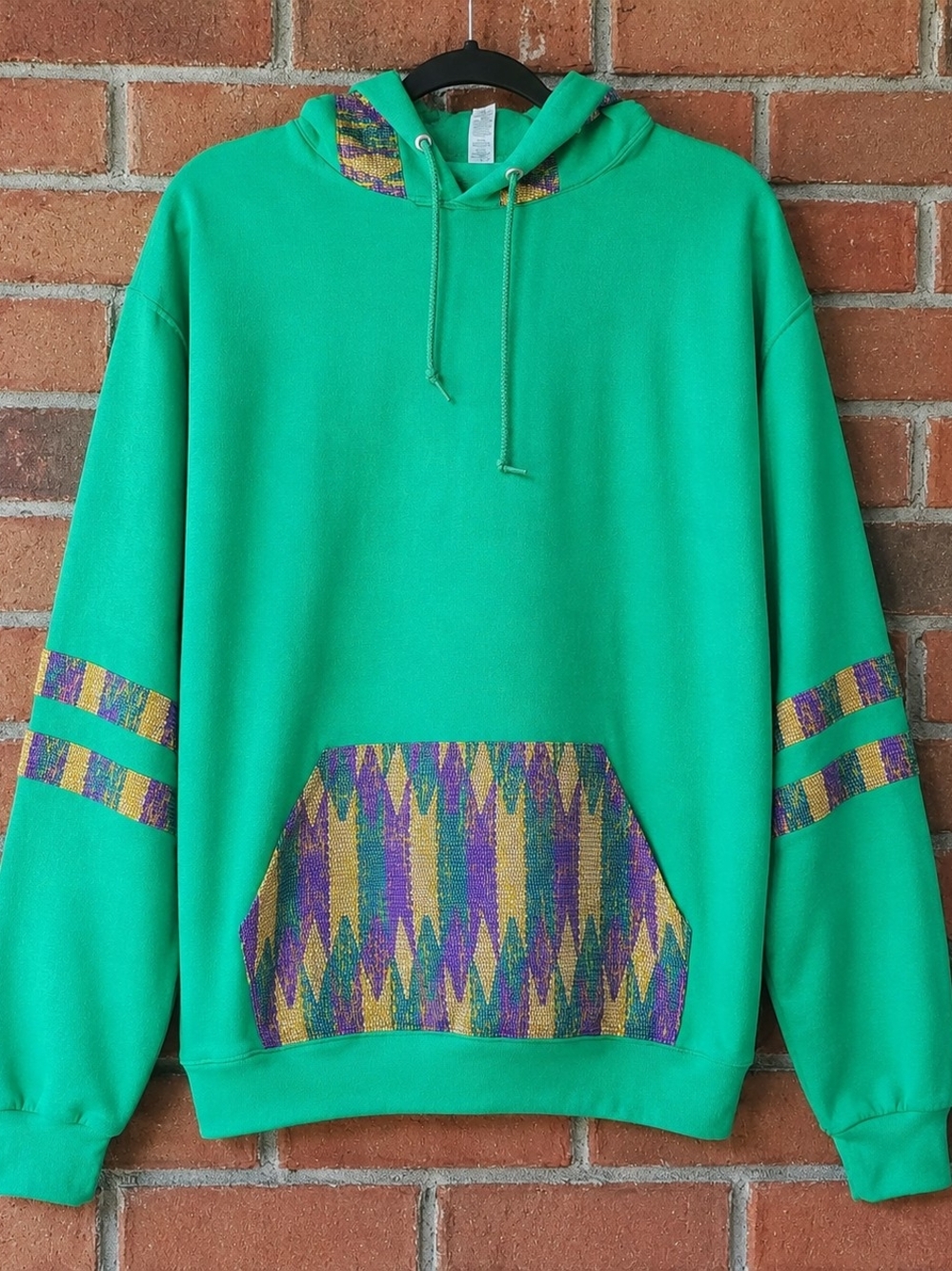 Green Hooded Pullover Sweatshirt with Patterned Pocket